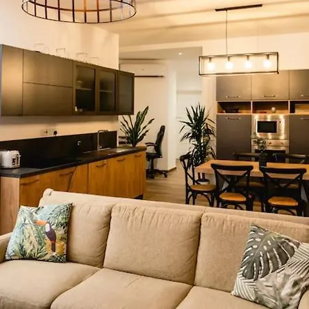 Apartmán Luxurious & Stylish Penthouse With Private Pool Msida
