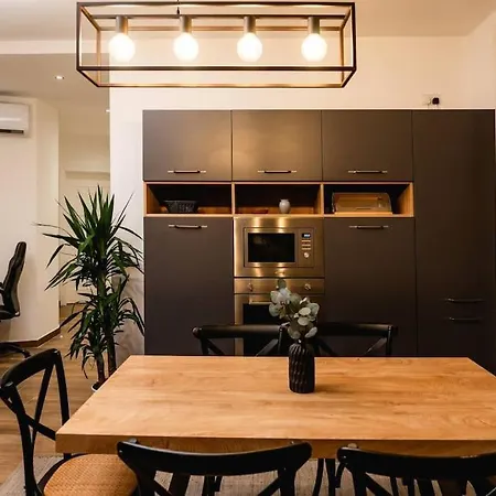 Luxurious & Stylish Penthouse With Private Pool * Msida