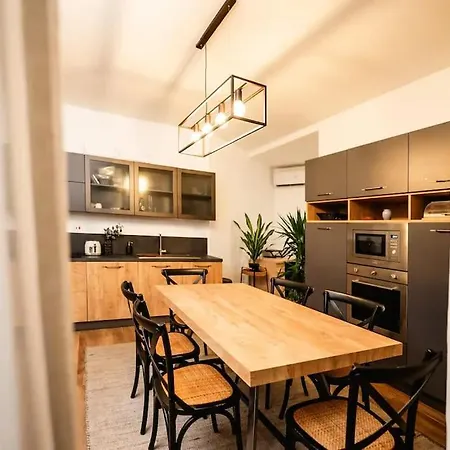 Luxurious & Stylish Penthouse With Private Pool Msida