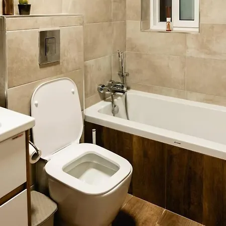 Luxurious & Stylish Penthouse With Private Pool Msida