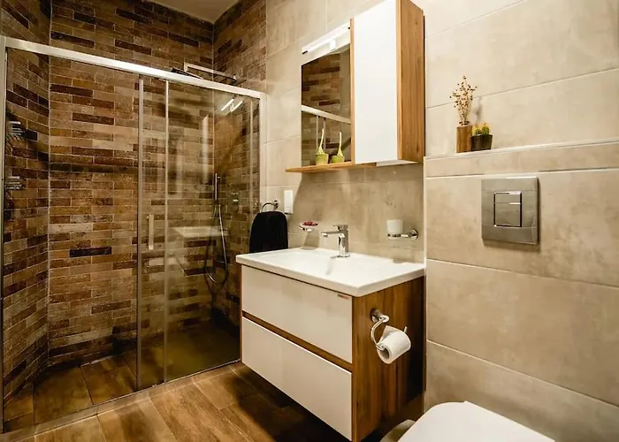 Luxurious & Stylish Penthouse With Private Pool Apartament *